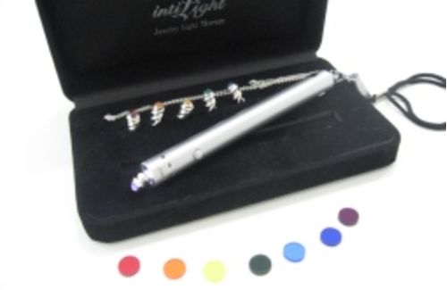 ジュエリーライトセラピー